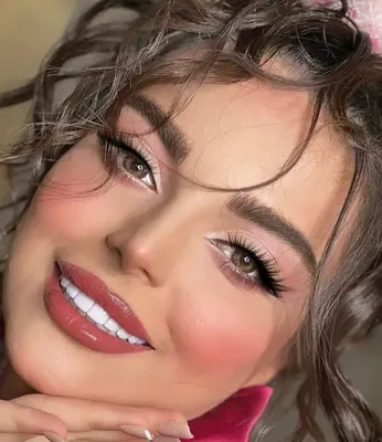 سالن آرایش و زیبایی فرشته آرا