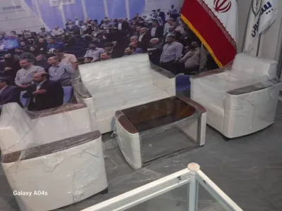 مبلمان دسته چوبی