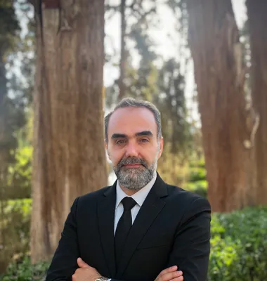 موسس داود پورامیر 