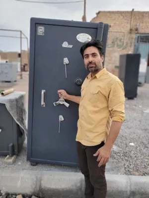 گاوصندوق استوک