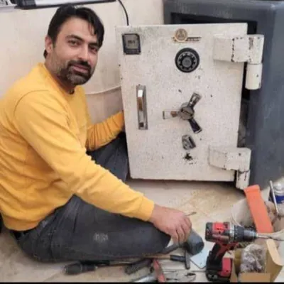 گاوصندوق استوک