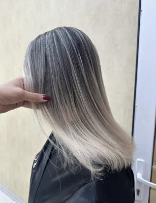 بهترین آرایشگاه رنگ مو در قم