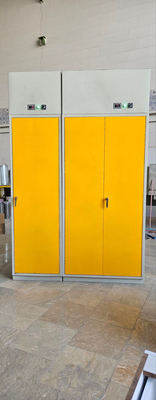 کمد نگهداری مواد شیمیایی