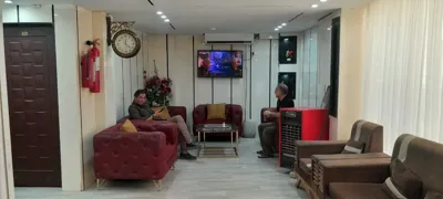 لابی هتل مهدی