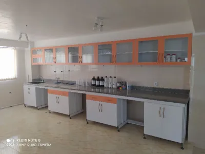 سکوبندی میز کنار در اصفهان