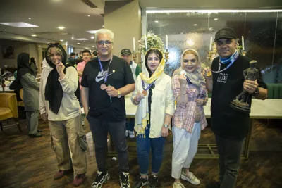 تیم برندگان هنرمندان مینی گلف
زهره معتمدی کارگردان، شراره رخام بازیگر،محسن مالجو بازیگر، شهرزادعبدالمجید بازیگر
