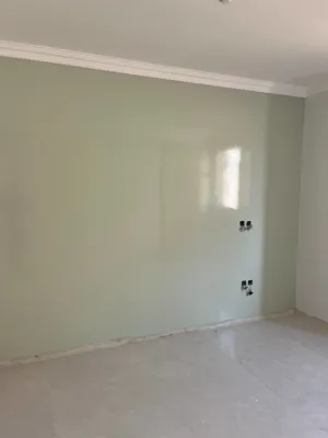 اجرای رنگ روغن در اصفهان