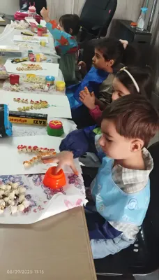 کارگاه خلاقیت و ساخت کاردستی