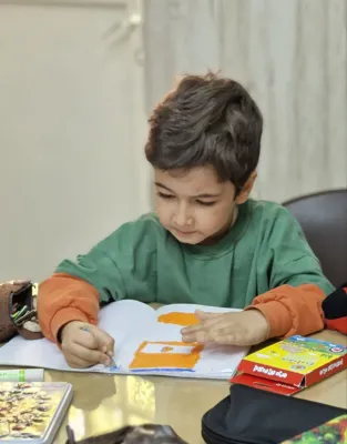 کلاس نقاشی در قزوین