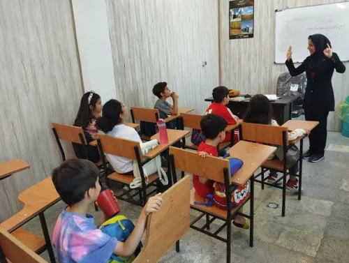 آموزش زبان ویژه کودکان