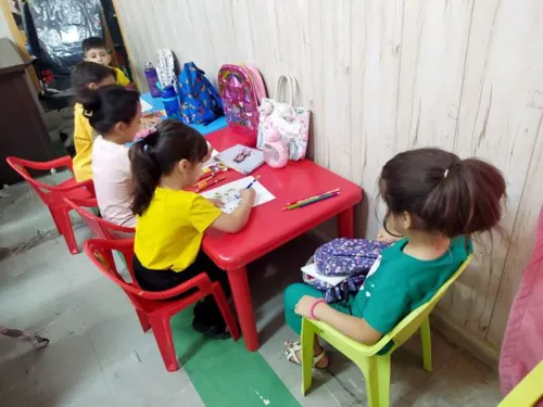 کلاس نقاشی در قزوین