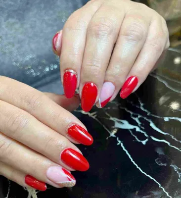 کاشت ناخن اصفهان
