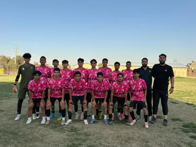 مدرسه فوتبال اصفهان