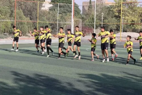 آکادمی فوتبال اصفهان