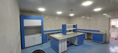 کابینت آزمایشگاه در قم