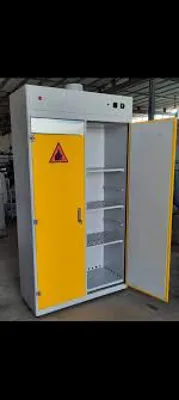 کمد نگهداری مواد شیمیایی در قم