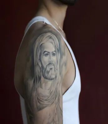 آرایش دائم صورت و بدن در اصفهان