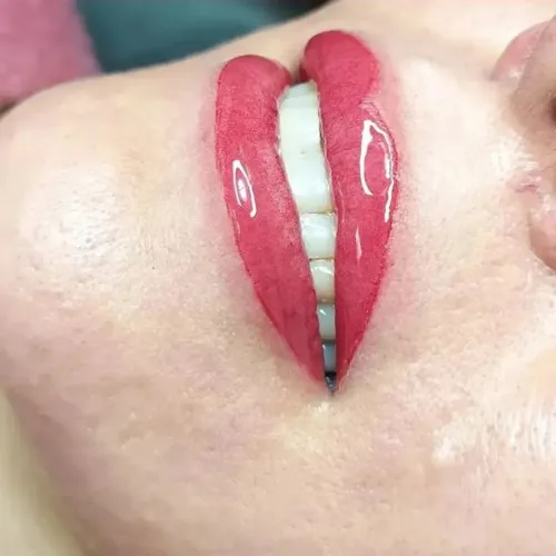 آرایش دائم صورت و بدن در اصفهان&nbsp;