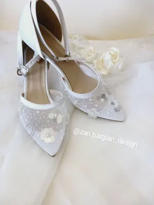 گلدوزی کفش عروس