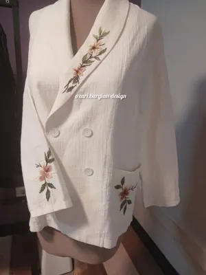 گل دوزی سفارشی روی لباس