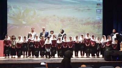 بهترین دبستان و پیش دبستانی هوشمند غیر انتفاعی دخترانه ملیکا در الیگودرز