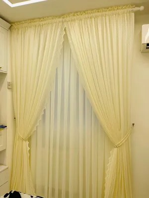 پرده رنگی زیبا