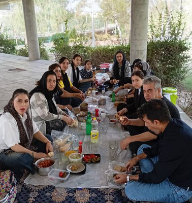 زهرا فرزندی 09138033408