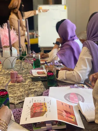 آموزشگاه پوست بندر گناوه