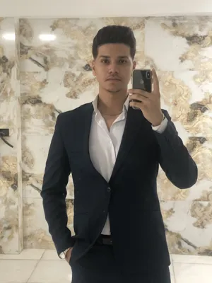 رضا شجاع پور