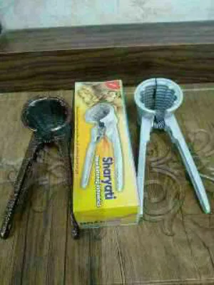 گردو شکن اعلام فیروزه جنس چدن مقاوم زیبا شیک قیمت 80000تومان