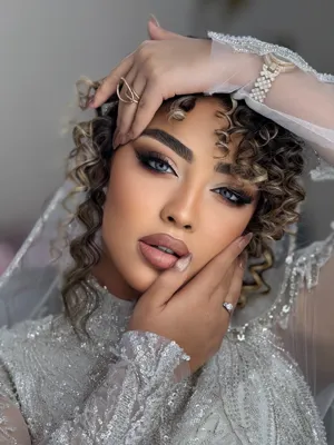 سالن زیبایی گل آرا