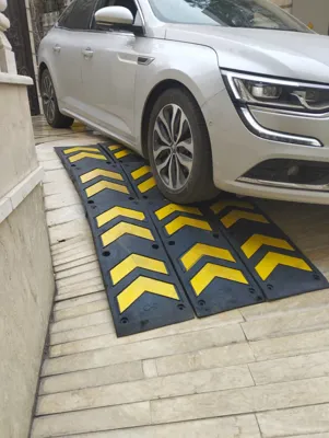 شیب رمپ پارکینگ و عبور آسان ماشین ها