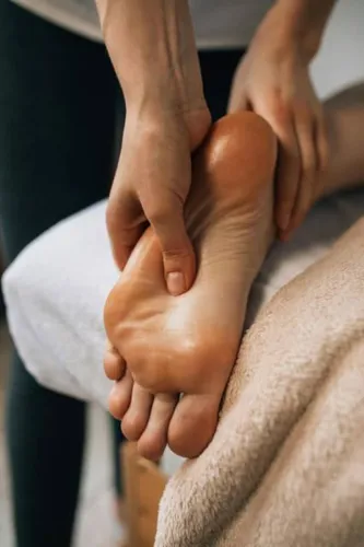 ماساژ در شهر بهارستان اصفهان