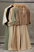 #new collection 💎 کت سارافون آستین پاکتی جنس🧶: سارافون لینن zara آنزیم شور شده تضمین بدون آبرفت کت:پارچه حصیری وارداتی رنگبندی🌈: ۵رنگ سایز بندی :فری سایز مناسب برای ۳۶تا ۴۶ جهت سفارش در واتس آپ به شماره&nbsp; 09354805144&nbsp;