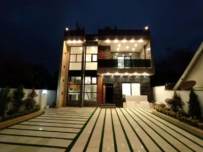 کد5208
230متر زمین-330متر بنا-3خواب مستر-سندشش دانگ عرصه و اعیان-انشعابات نصب