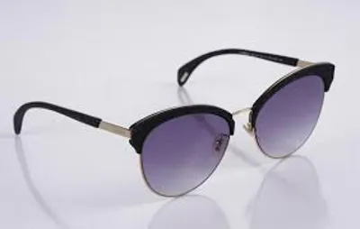 عینک در اصفهان