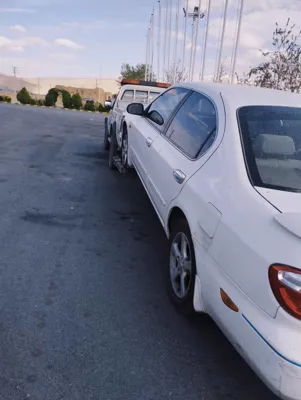 خودروی در حال دریافت خدمات امداد خودرو در مبارکه