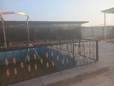 نقاشی ساختمان در فولادشهر