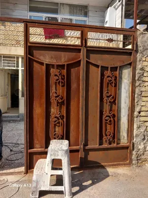 نقاشی ساختمان در فولادشهر