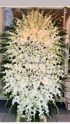 ترکیب گل آنتریوم و گلایل