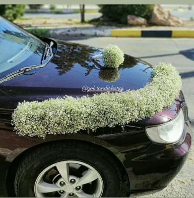 تزئین ماشین عروس با ژیپس سفید