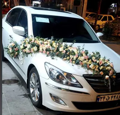 گل آرایی مدرن ماشین عروس