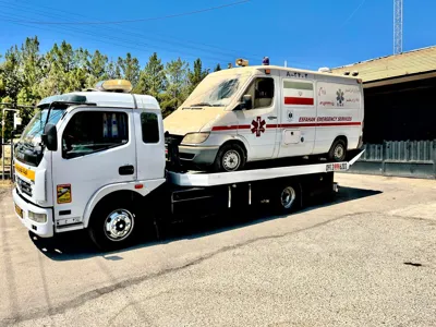 امداد خودرو اتوبان نطنز اصفهان