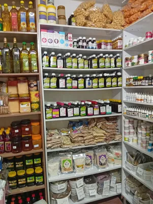 انسیه بابائی