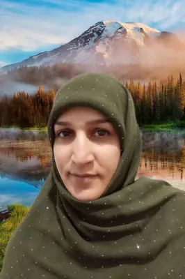 انسیه بابائی