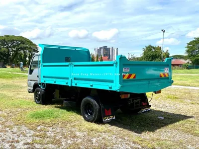 حمل نخاله ساختمانی با خاور ایسوزو تهران