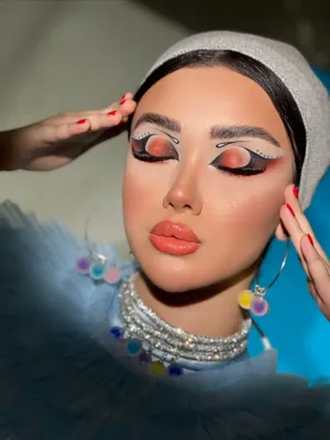 سالن زیبایی حس برتر