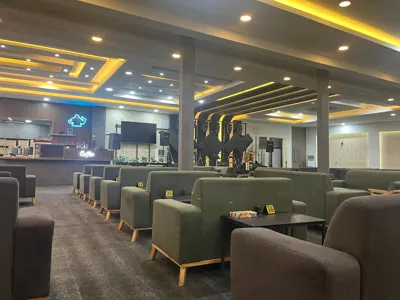  باغ رستوران در اصفهان 