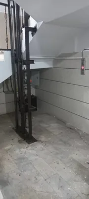 نصب بالابر در همدان