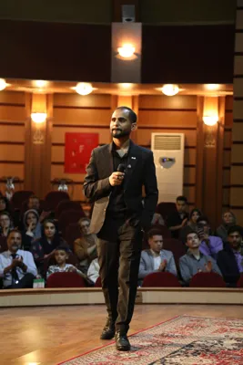 یزدان امام زهی